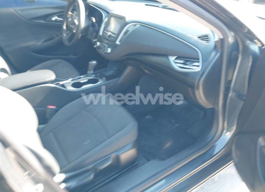 Photo 5 of 2018 Chevrolet Malibu 1LS (VIN 1G1ZB5ST6JF214911)