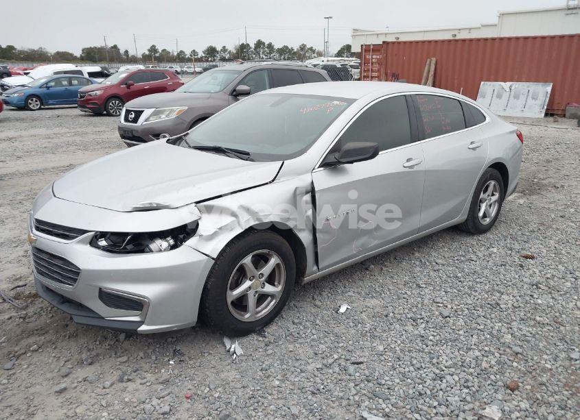 Photo 2 of 2018 Chevrolet Malibu 1LS (VIN 1G1ZB5ST6JF258486)