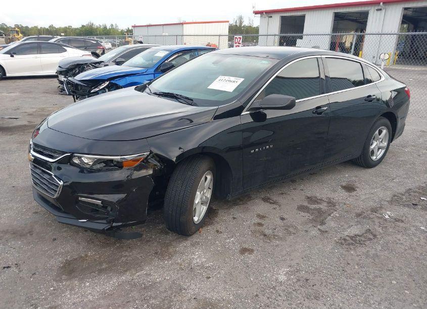 Photo 2 of 2018 Chevrolet Malibu 1LS (VIN 1G1ZB5ST6JF266734)