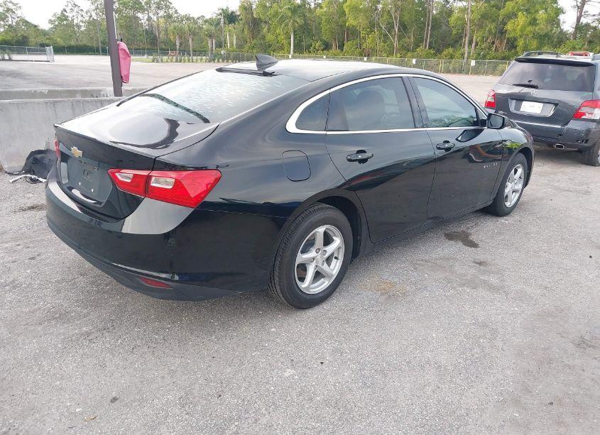 Photo 4 of 2018 Chevrolet Malibu 1LS (VIN 1G1ZB5ST6JF266734)