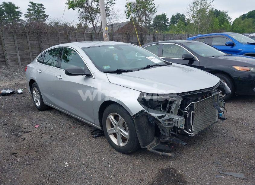 2019 Chevrolet Malibu 1LS (VIN 1G1ZB5ST6KF123168) main photo