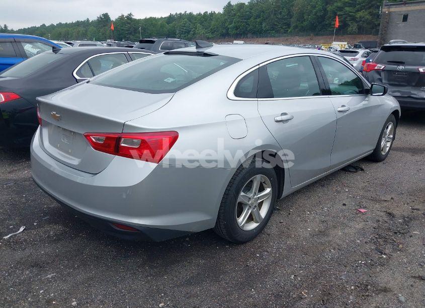 Photo 4 of 2019 Chevrolet Malibu 1LS (VIN 1G1ZB5ST6KF123168)