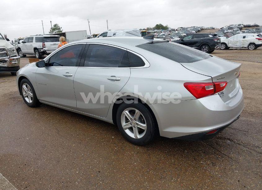 Photo 3 of 2019 Chevrolet Malibu 1LS (VIN 1G1ZB5ST6KF200587)