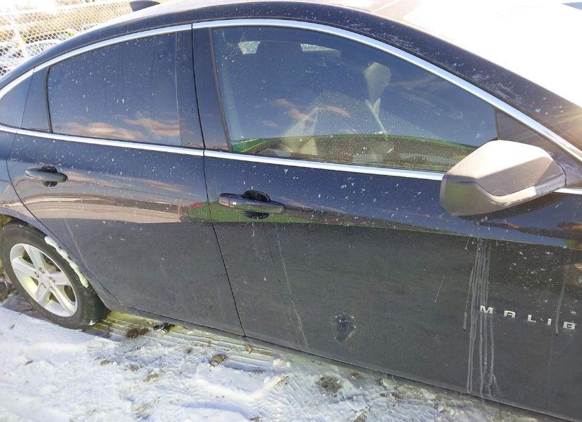 Photo 13 of 2020 Chevrolet Malibu FWD LS (VIN 1G1ZB5ST6LF001945)