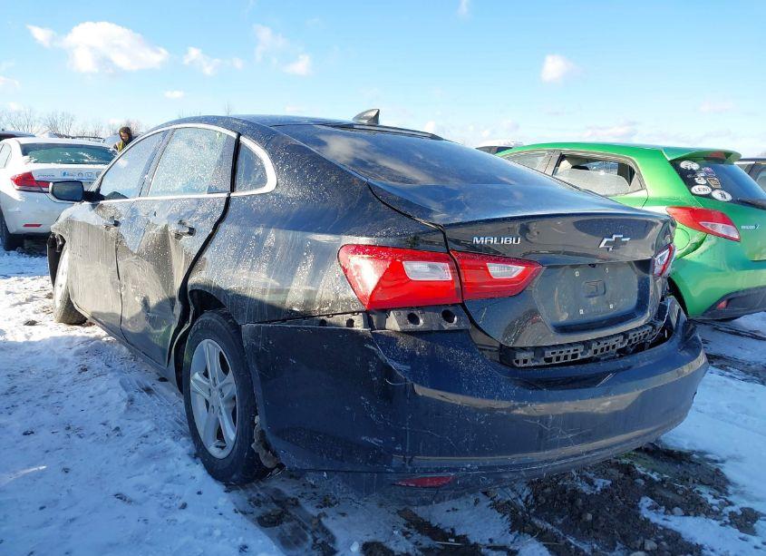 Photo 3 of 2020 Chevrolet Malibu FWD LS (VIN 1G1ZB5ST6LF001945)