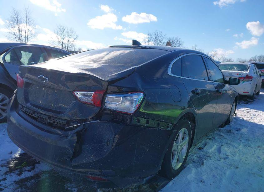 Photo 4 of 2020 Chevrolet Malibu FWD LS (VIN 1G1ZB5ST6LF001945)