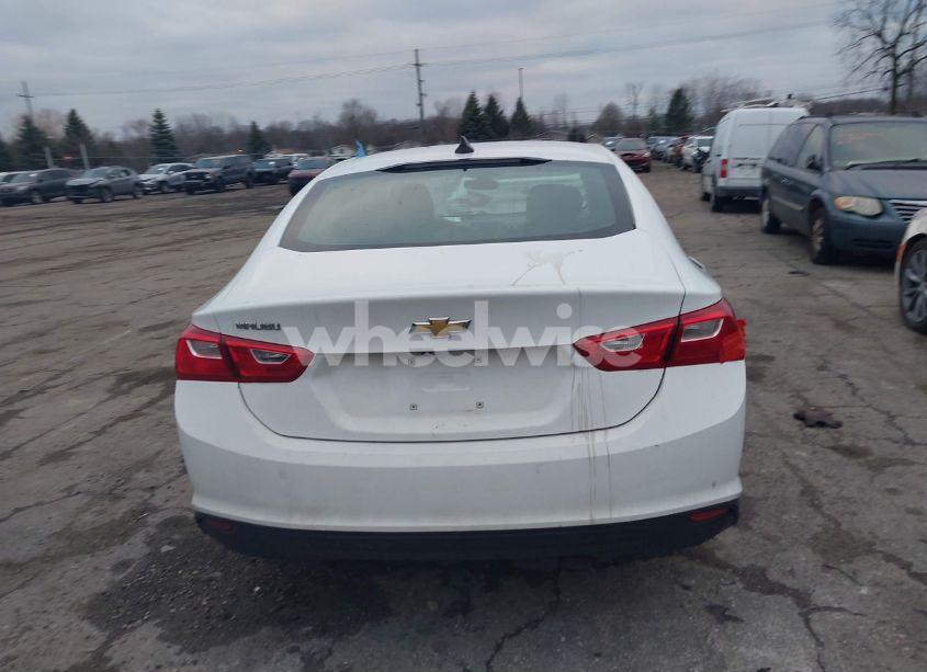 Photo 15 of 2020 Chevrolet Malibu FWD LS (VIN 1G1ZB5ST6LF083885)