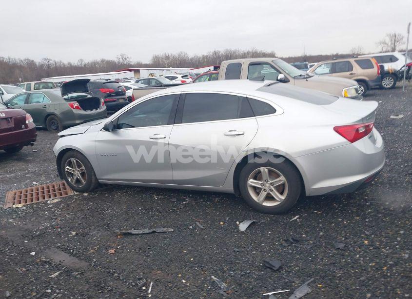 Photo 14 of 2020 Chevrolet Malibu FWD LS (VIN 1G1ZB5ST6LF117582)