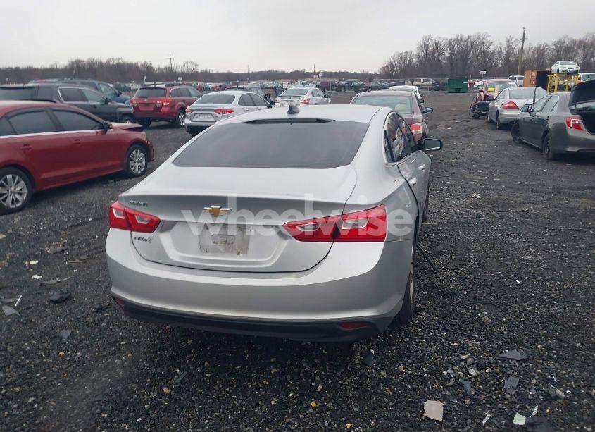 Photo 16 of 2020 Chevrolet Malibu FWD LS (VIN 1G1ZB5ST6LF117582)