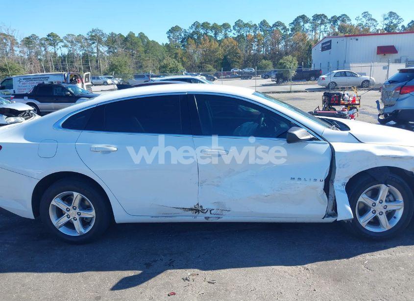 Photo 13 of 2021 Chevrolet Malibu FWD LS (VIN 1G1ZB5ST6MF055943)