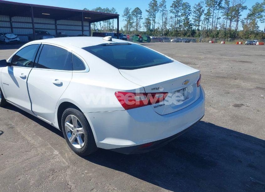 Photo 3 of 2021 Chevrolet Malibu FWD LS (VIN 1G1ZB5ST6MF055943)