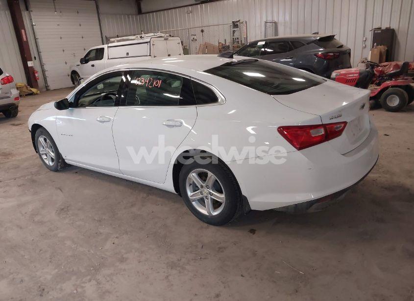 Photo 3 of 2022 Chevrolet Malibu FWD LS (VIN 1G1ZB5ST6NF211528)