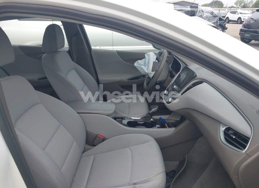 Photo 5 of 2023 Chevrolet Malibu FWD LS (VIN 1G1ZB5ST6PF183927)