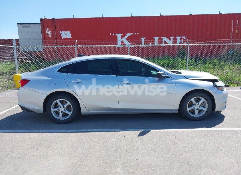 Photo 13 of 2016 Chevrolet Malibu LS (VIN 1G1ZB5ST7GF197822)