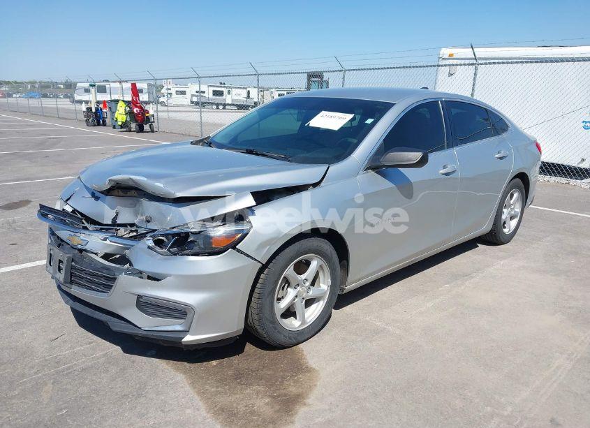 Photo 2 of 2016 Chevrolet Malibu LS (VIN 1G1ZB5ST7GF197822)