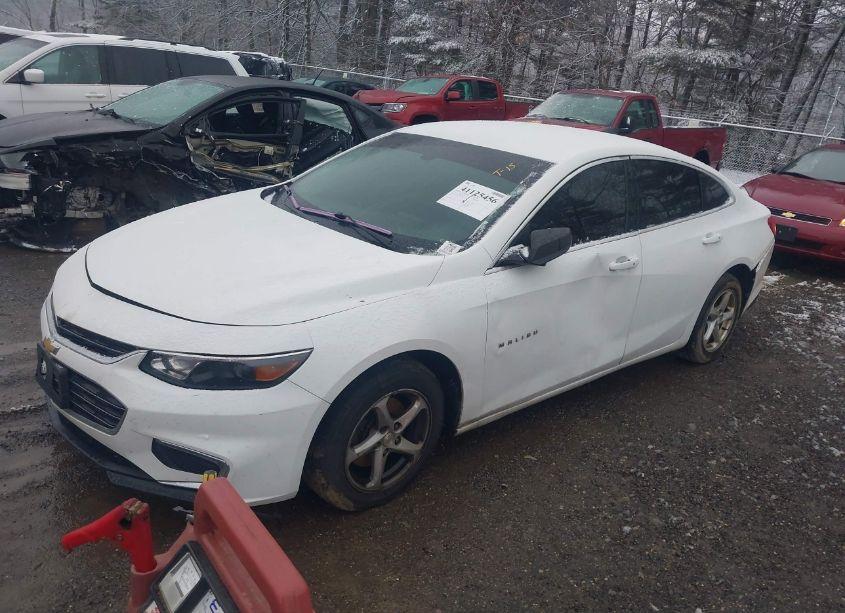 Photo 2 of 2016 Chevrolet Malibu LS (VIN 1G1ZB5ST7GF222847)