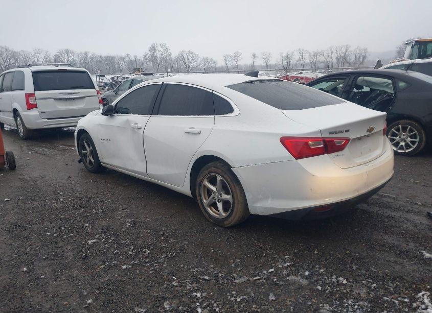 Photo 3 of 2016 Chevrolet Malibu LS (VIN 1G1ZB5ST7GF222847)