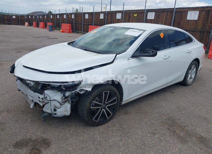 Photo 2 of 2016 Chevrolet Malibu LS (VIN 1G1ZB5ST7GF270770)