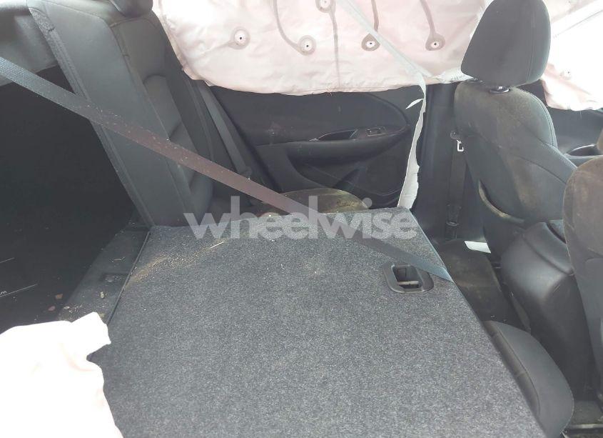 Photo 8 of 2016 Chevrolet Malibu LS (VIN 1G1ZB5ST7GF270770)