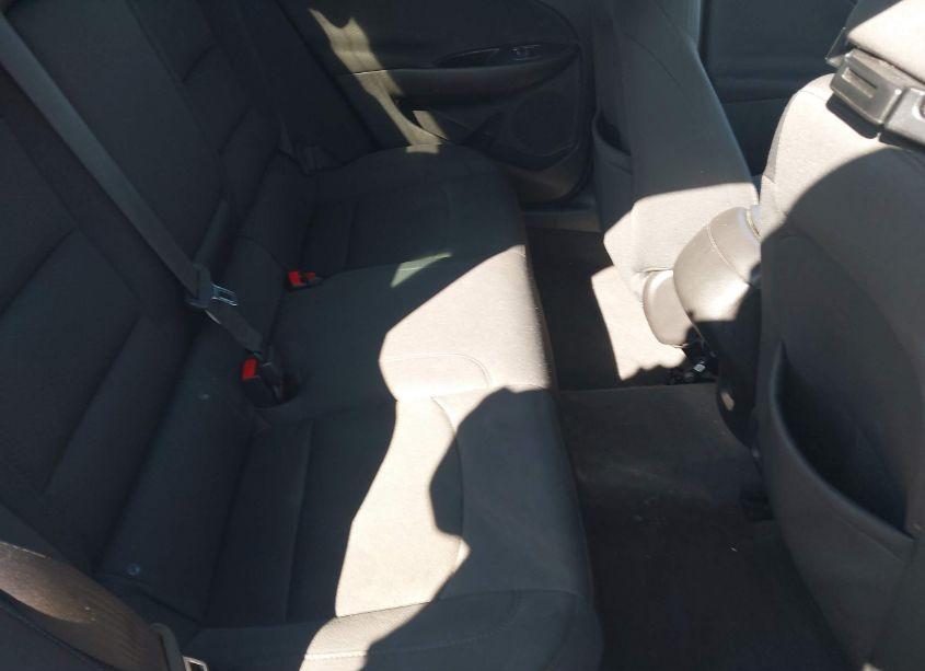 Photo 8 of 2016 Chevrolet Malibu LS (VIN 1G1ZB5ST7GF301323)