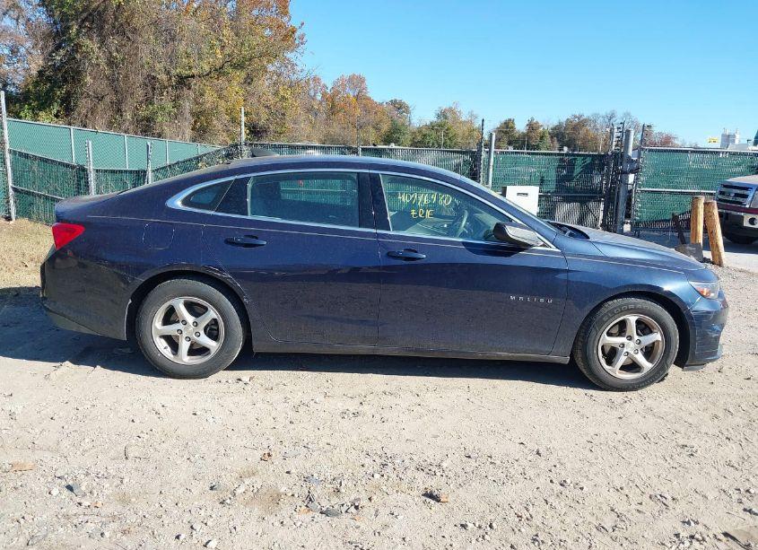 Photo 14 of 2016 Chevrolet Malibu LS (VIN 1G1ZB5ST7GF301600)