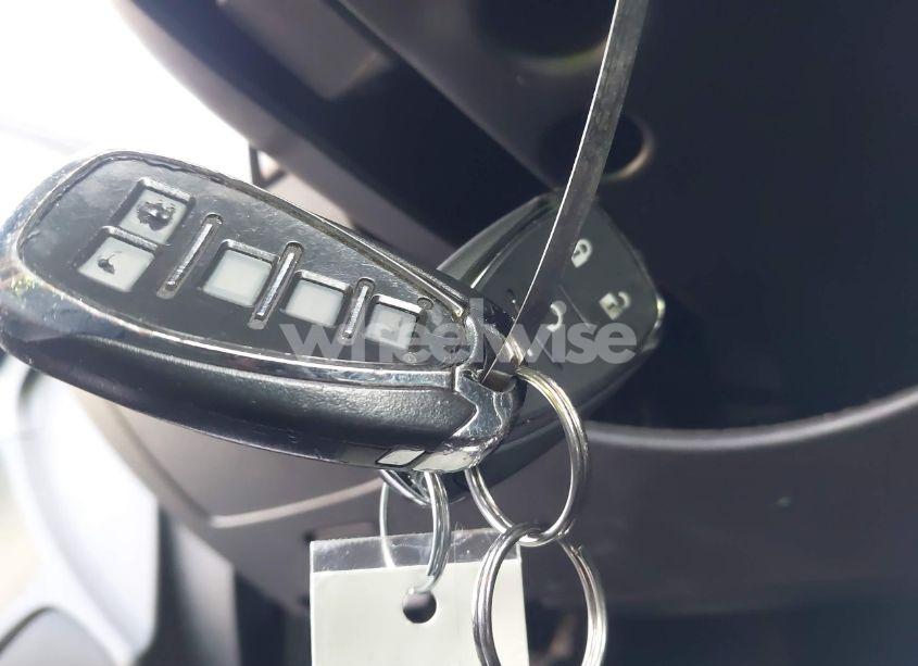 Photo 11 of 2016 Chevrolet Malibu LS (VIN 1G1ZB5ST7GF313195)