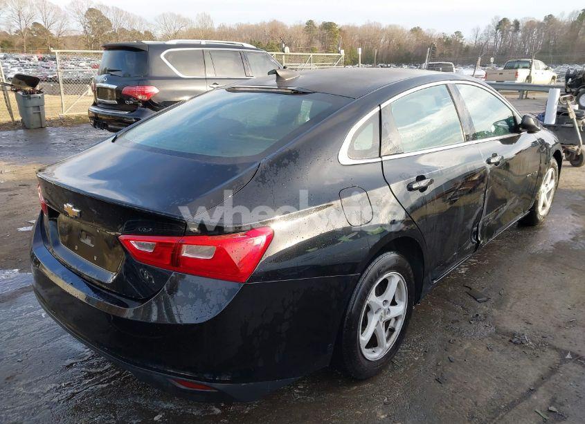 Photo 4 of 2016 Chevrolet Malibu LS (VIN 1G1ZB5ST7GF313195)