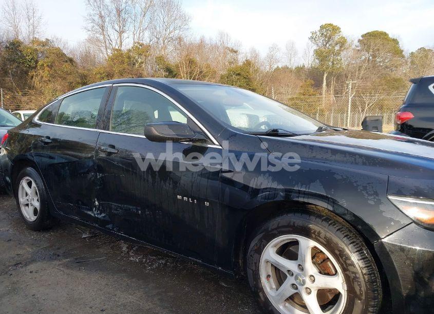 Photo 6 of 2016 Chevrolet Malibu LS (VIN 1G1ZB5ST7GF313195)