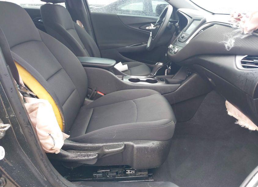 Photo 5 of 2017 Chevrolet Malibu LS (VIN 1G1ZB5ST7HF101513)