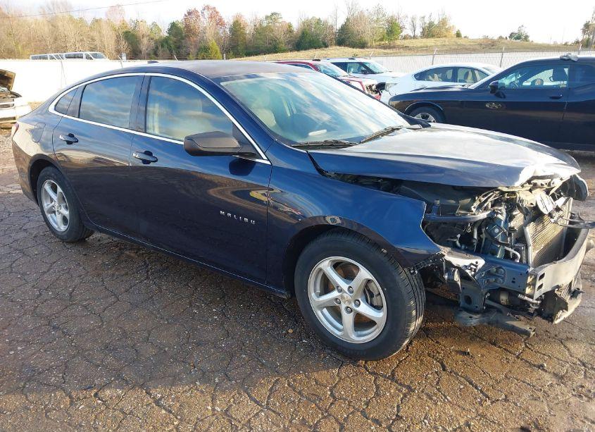 2017 Chevrolet Malibu LS (VIN 1G1ZB5ST7HF109045) main photo