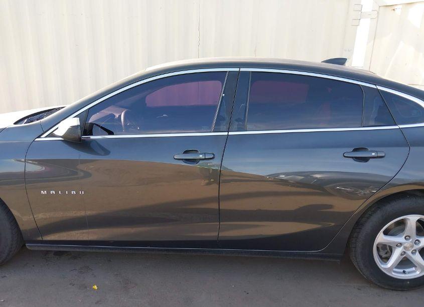 Photo 14 of 2017 Chevrolet Malibu LS (VIN 1G1ZB5ST7HF166703)