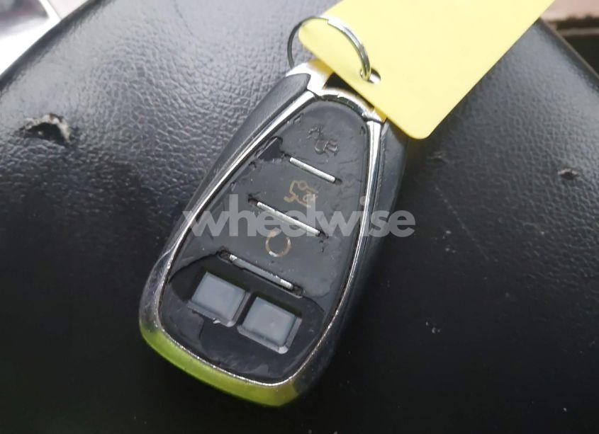 Photo 11 of 2017 Chevrolet Malibu LS (VIN 1G1ZB5ST7HF190452)