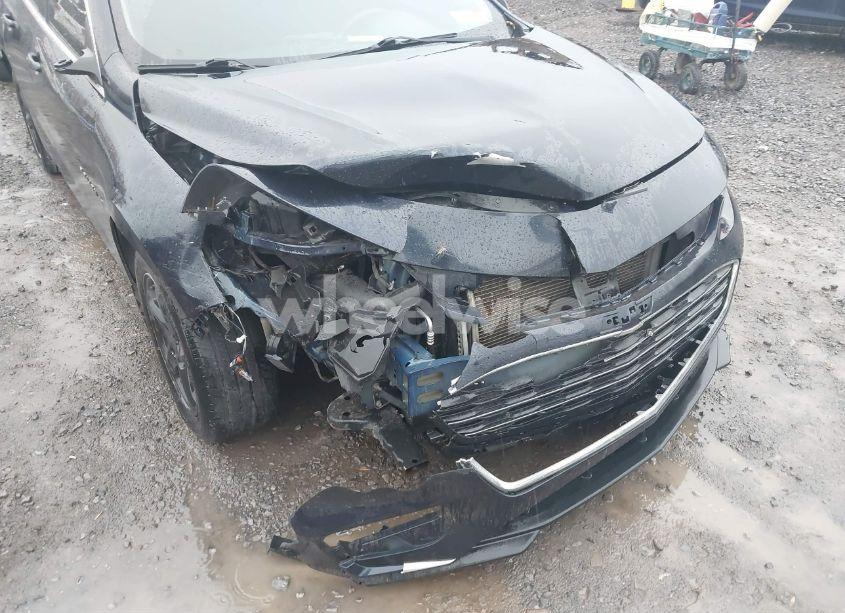 Photo 6 of 2017 Chevrolet Malibu LS (VIN 1G1ZB5ST7HF190452)