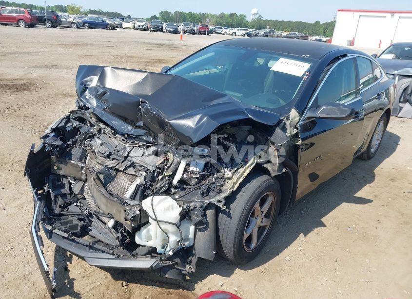 Photo 2 of 2017 Chevrolet Malibu LS (VIN 1G1ZB5ST7HF197126)