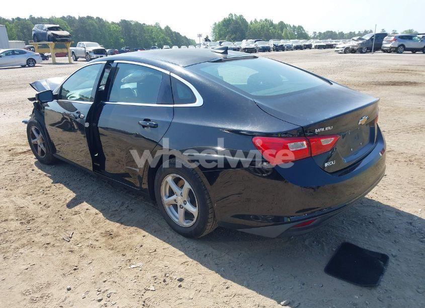 Photo 3 of 2017 Chevrolet Malibu LS (VIN 1G1ZB5ST7HF197126)