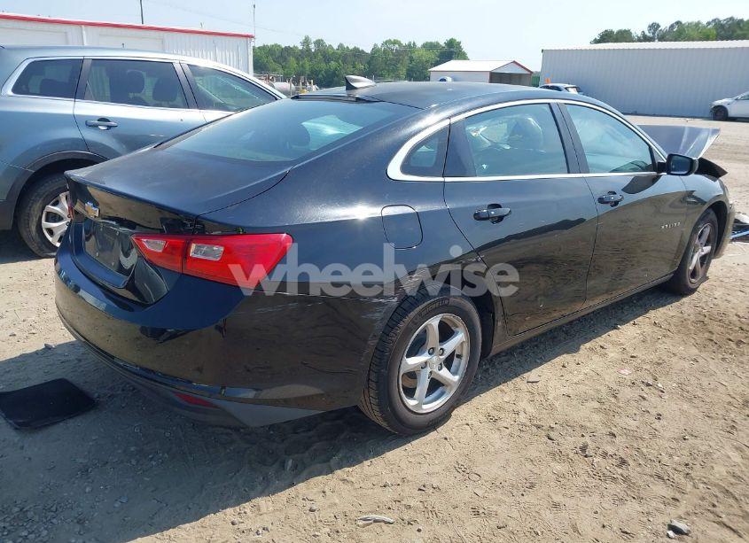 Photo 4 of 2017 Chevrolet Malibu LS (VIN 1G1ZB5ST7HF197126)