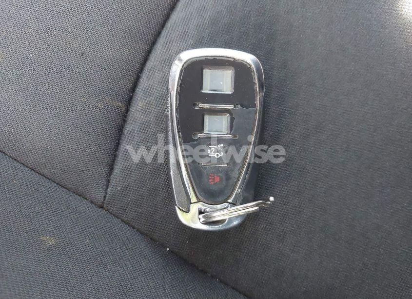 Photo 11 of 2017 Chevrolet Malibu LS (VIN 1G1ZB5ST7HF208156)