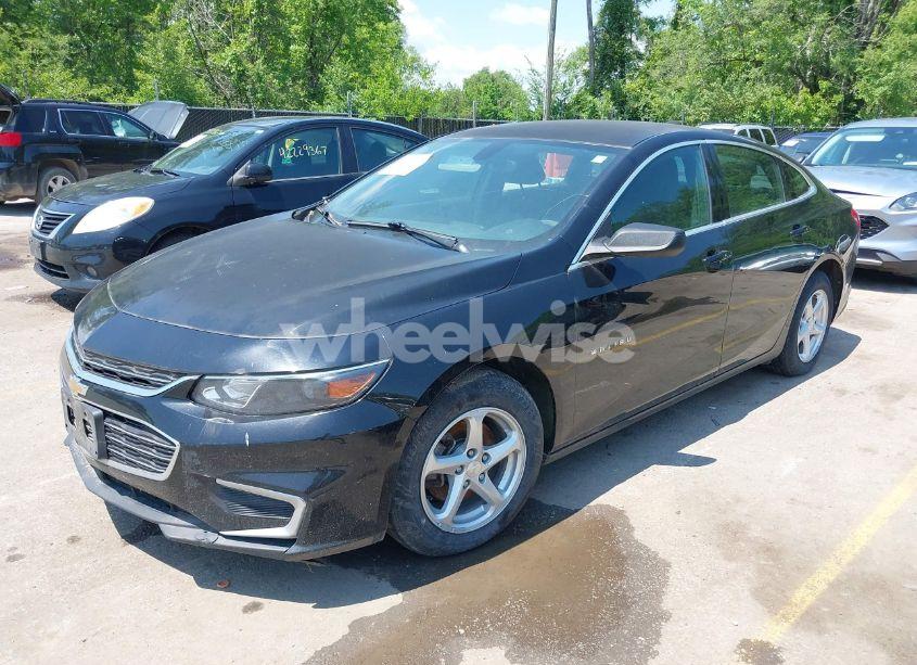 Photo 2 of 2017 Chevrolet Malibu LS (VIN 1G1ZB5ST7HF209534)