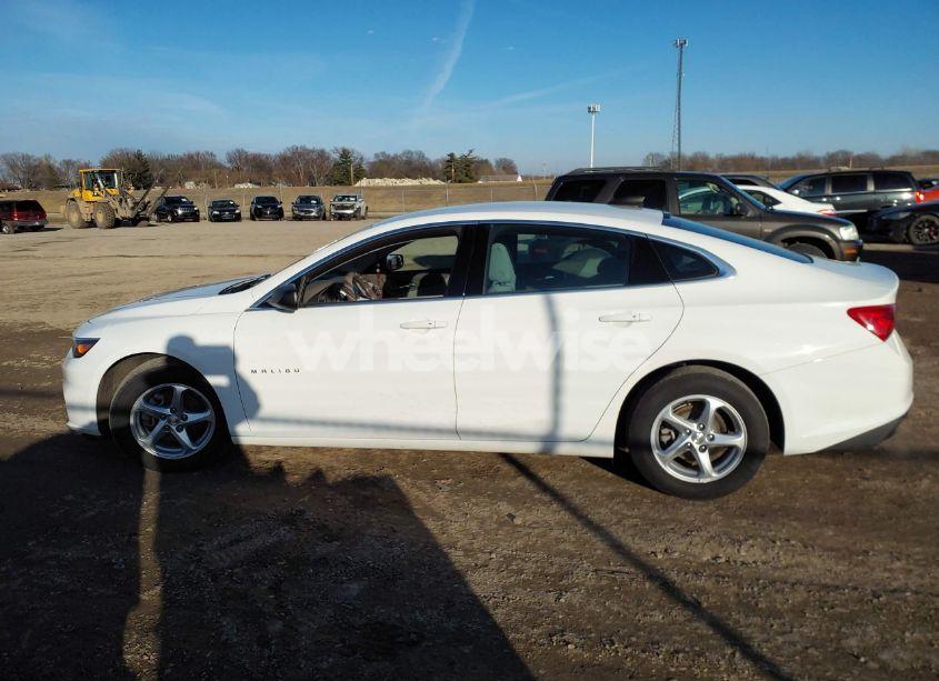 Photo 14 of 2017 Chevrolet Malibu LS (VIN 1G1ZB5ST7HF211722)
