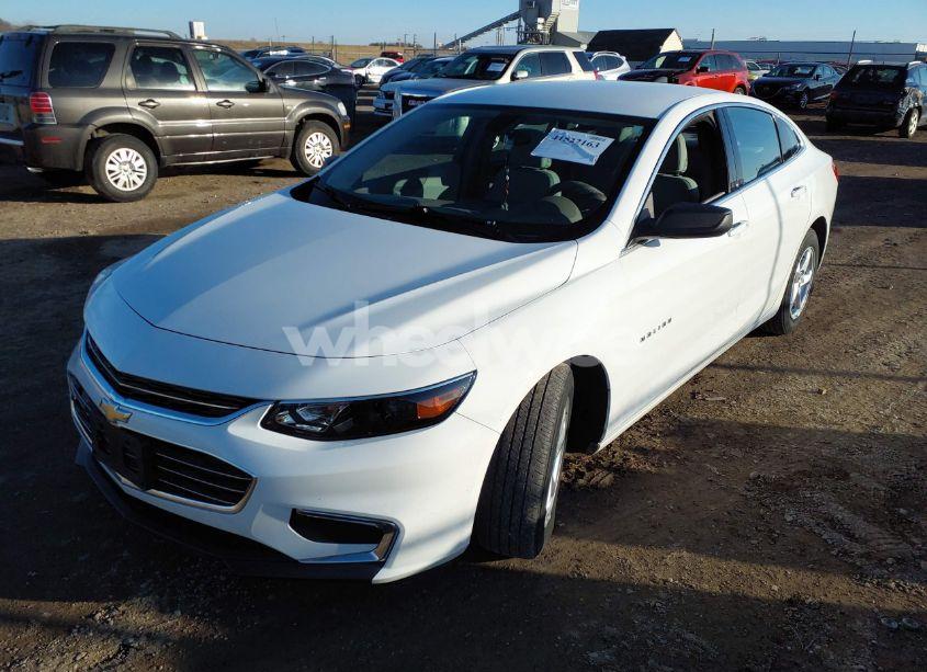 Photo 2 of 2017 Chevrolet Malibu LS (VIN 1G1ZB5ST7HF211722)