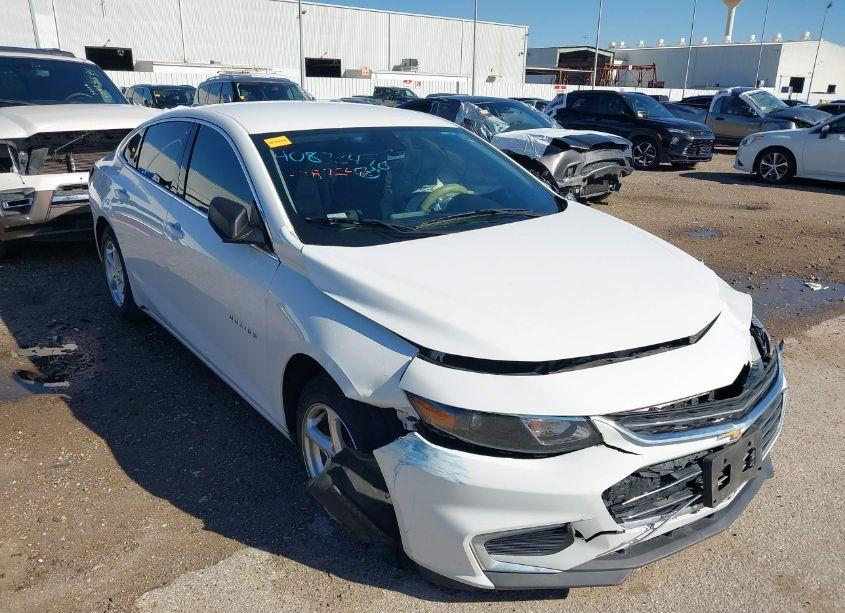 2017 Chevrolet Malibu LS (VIN 1G1ZB5ST7HF235115) main photo