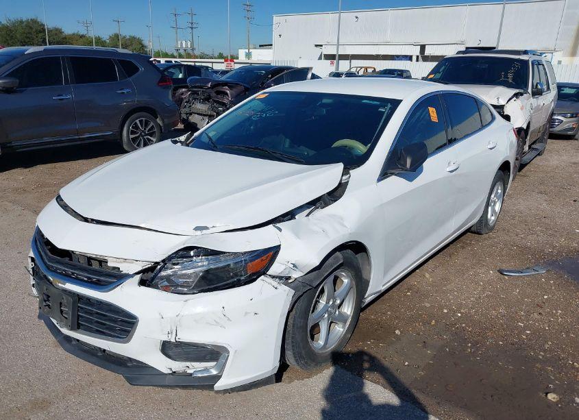 Photo 2 of 2017 Chevrolet Malibu LS (VIN 1G1ZB5ST7HF235115)