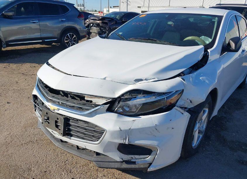 Photo 6 of 2017 Chevrolet Malibu LS (VIN 1G1ZB5ST7HF235115)