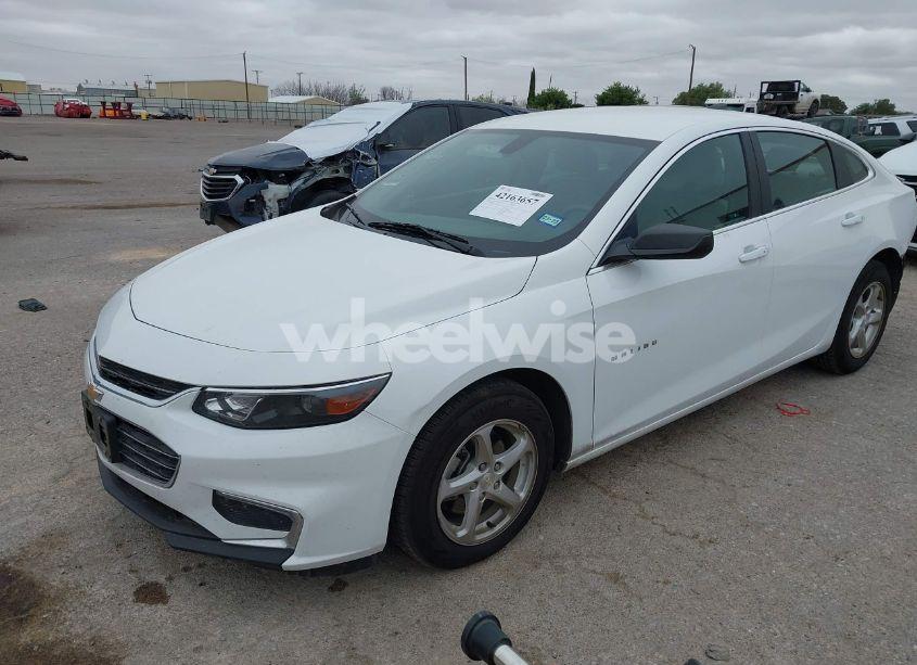 Photo 2 of 2017 Chevrolet Malibu LS (VIN 1G1ZB5ST7HF239407)