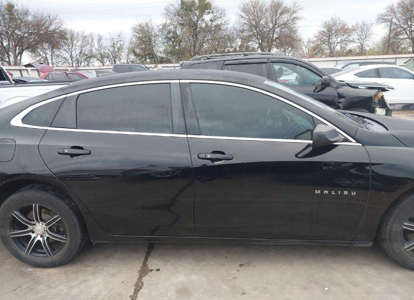 Photo 14 of 2017 Chevrolet Malibu LS (VIN 1G1ZB5ST7HF242050)