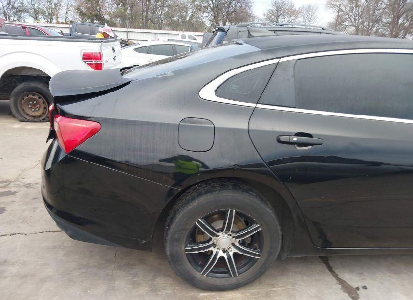 Photo 20 of 2017 Chevrolet Malibu LS (VIN 1G1ZB5ST7HF242050)