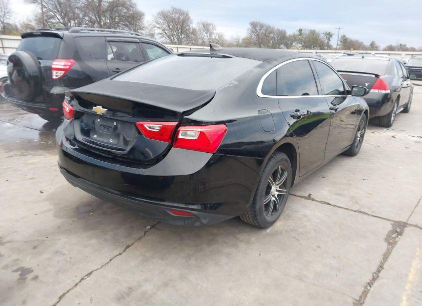Photo 4 of 2017 Chevrolet Malibu LS (VIN 1G1ZB5ST7HF242050)