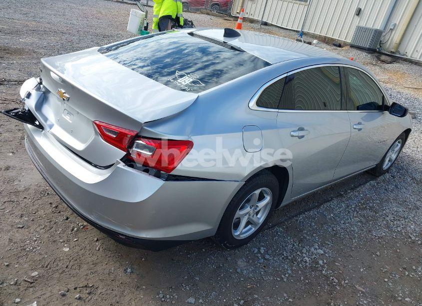 Photo 4 of 2017 Chevrolet Malibu LS (VIN 1G1ZB5ST7HF245983)