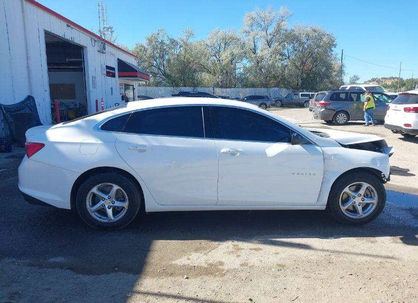 Photo 14 of 2017 Chevrolet Malibu LS (VIN 1G1ZB5ST7HF273640)