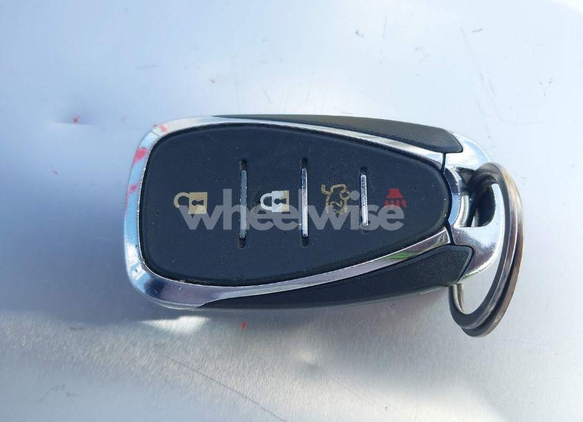 Photo 11 of 2017 Chevrolet Malibu LS (VIN 1G1ZB5ST7HF276411)